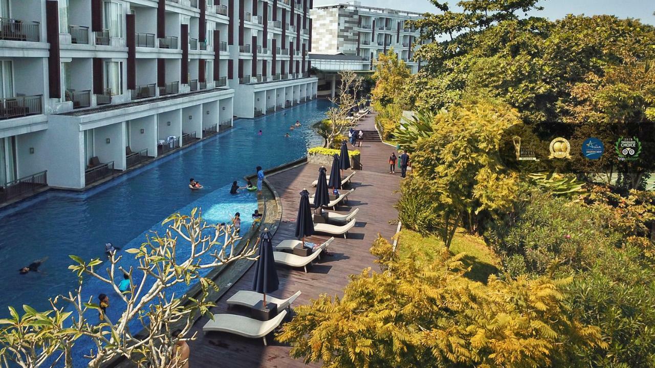 R Hotel Rancamaya Bogor Eksteriør bilde